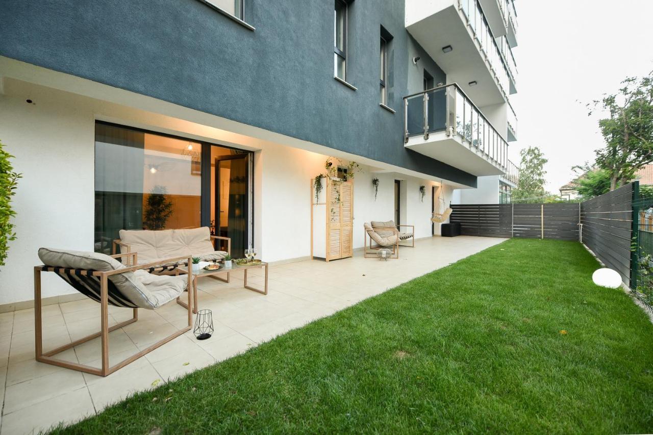 Vacation Feel - 2Br Apartment With Terrace & Private Parking In Baneasa Bukarest Eksteriør billede