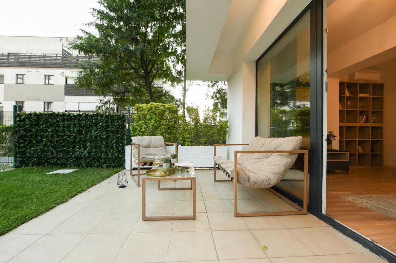 Vacation Feel - 2Br Apartment With Terrace & Private Parking In Baneasa Bukarest Eksteriør billede